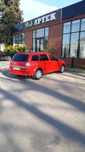 Opel Astra 2005, 235,000 km - 1.4 l - İsmayıllı