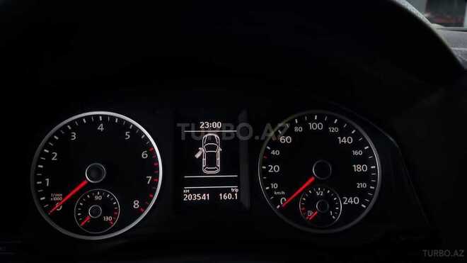 Volkswagen Tiguan 2010, 200,000 km - 2.0 л - Bakı