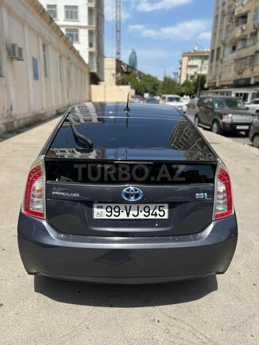 Toyota Prius 2013, 195,000 km - 1.8 l - Bakı