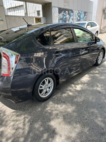 Toyota Prius 2013, 195,000 km - 1.8 l - Bakı