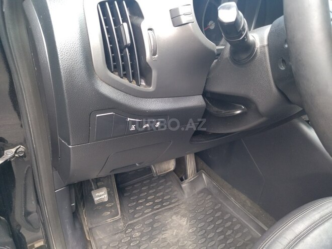Kia Sportage 2012, 180,525 km - 2.0 l - Dəliməmmədli