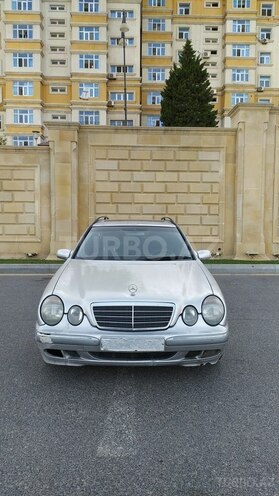 Mercedes E 220 2000, 401,000 km - 2.2 l - Bakı
