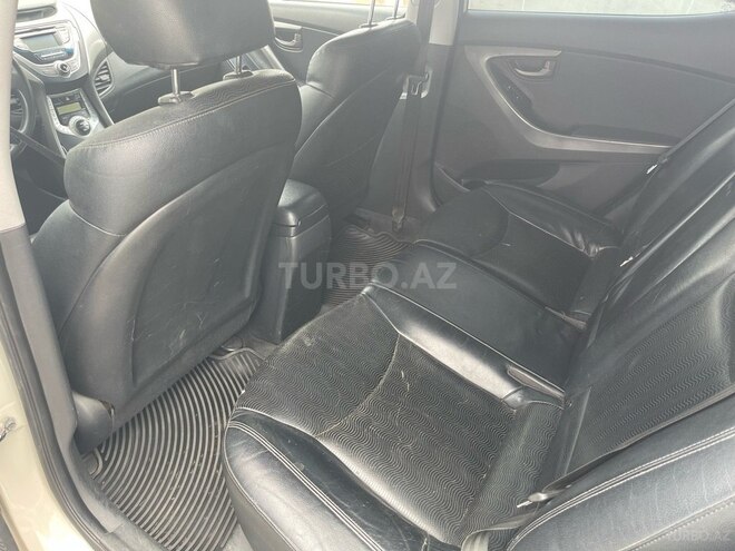 Hyundai Elantra 2011, 290,000 km - 2.0 l - Gəncə