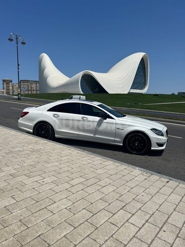 Mercedes CLS 63 AMG 2012, 112,000 km - 5.5 l - Bakı