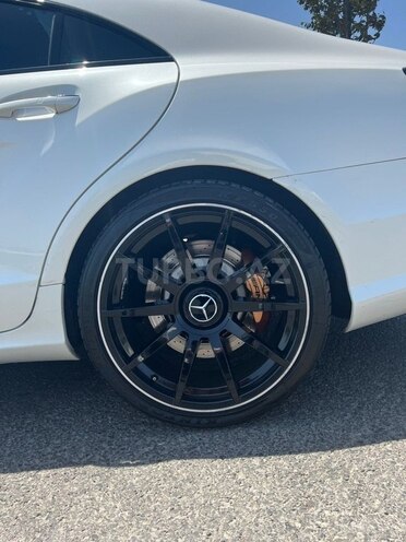 Mercedes CLS 63 AMG 2012, 112,000 km - 5.5 l - Bakı