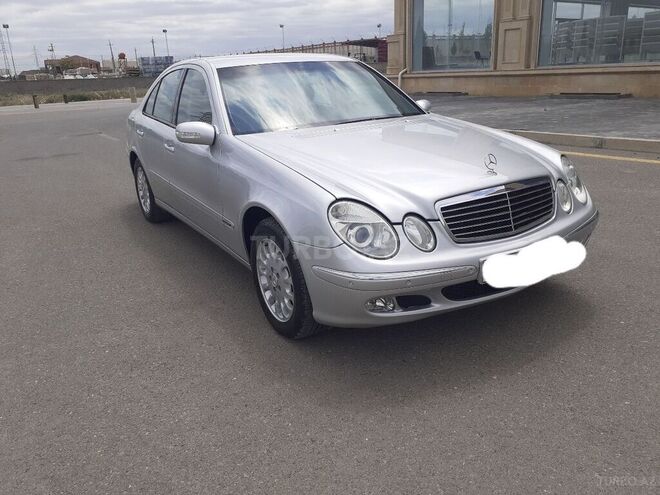 Mercedes E 240 2002, 305,000 km - 2.4 l - Gəncə