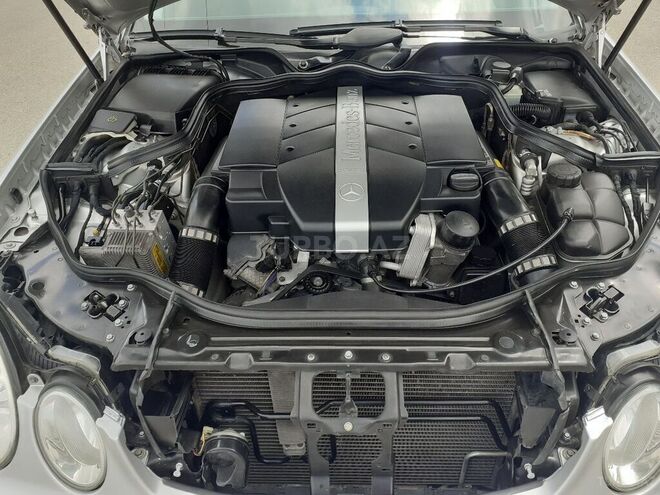 Mercedes E 240 2002, 305,000 km - 2.4 l - Gəncə