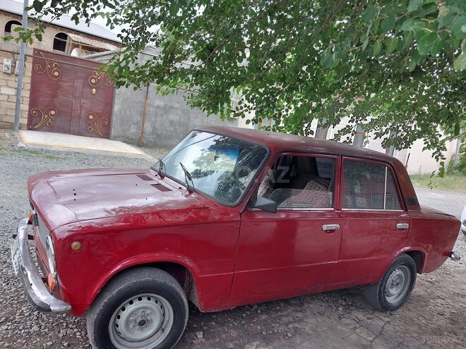 LADA (VAZ) 21011 1978, 77,000 km - 1.6 l - Gəncə
