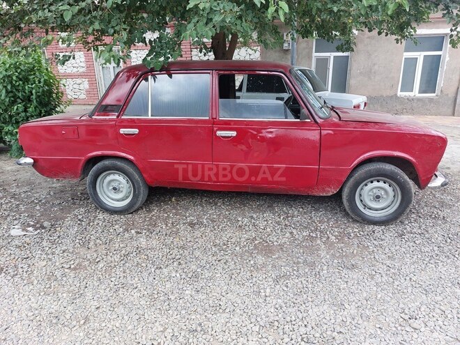 LADA (VAZ) 21011 1978, 77,000 km - 1.6 l - Gəncə