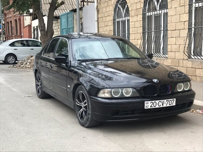 BMW 528 1997, 220,000 km - 2.8 л - Gəncə