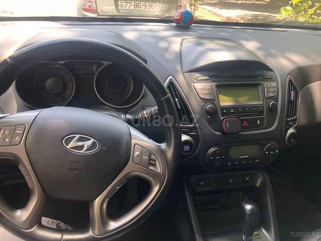 Hyundai ix35 2013, 83,000 km - 2.0 л - Bakı