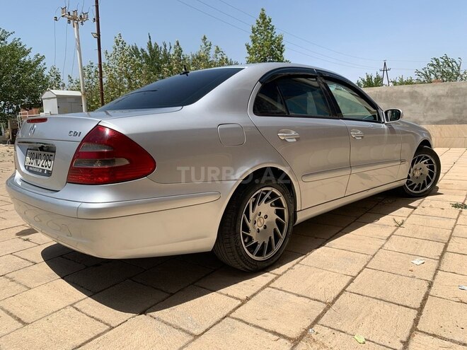 Mercedes E 320 2004, 310,000 km - 3.2 л - Cəlilabad