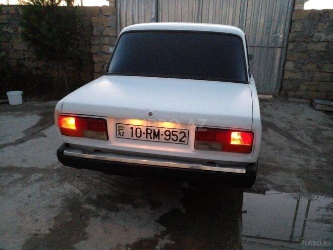 LADA (VAZ) 2107 1990, 285,000 km - 1.5 l - Şirvan
