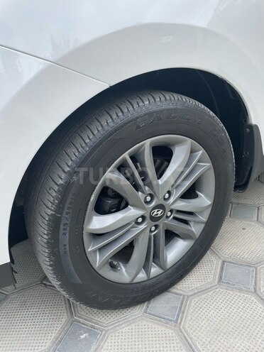 Hyundai ix35 2013, 125,000 km - 2.0 l - Şəki