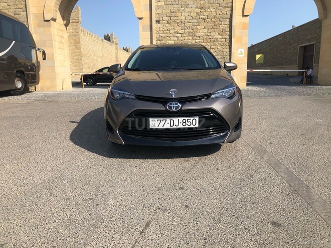 Toyota Corolla 2018, 92,518 km - 1.8 л - Bakı