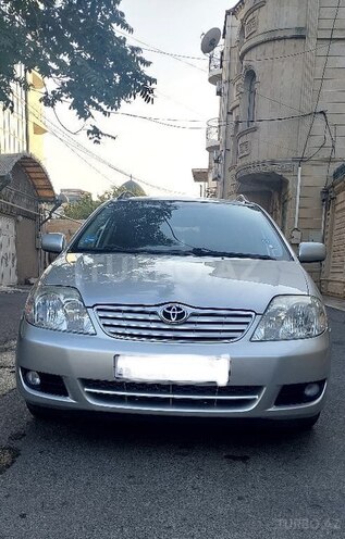 Toyota Corolla 2006, 268,000 km - 1.4 l - Bakı