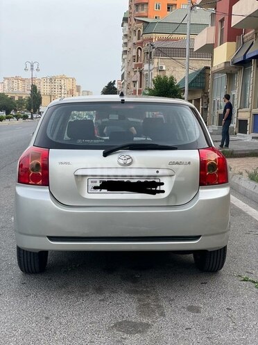 Toyota Corolla 2005, 111,000 km - 1.4 l - Bakı