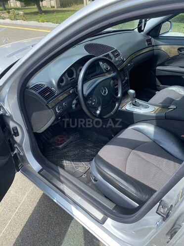 Mercedes E 220 2002, 300,000 km - 2.2 l - Gəncə