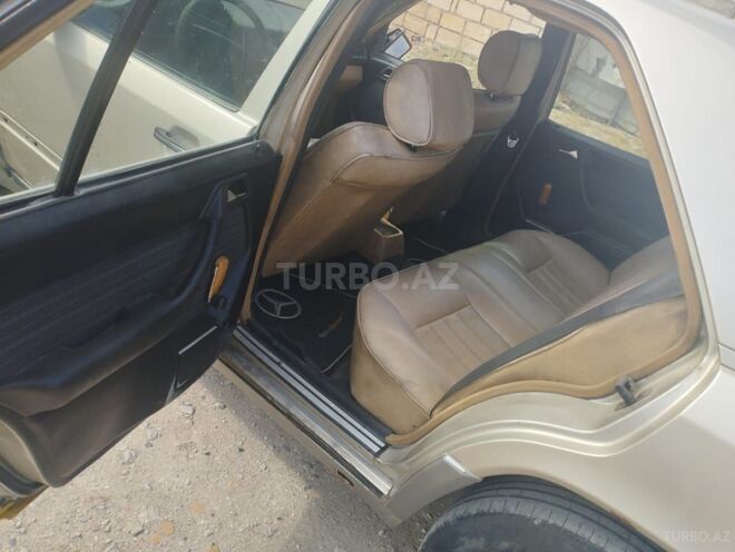 Mercedes E 300 1991, 912,395 km - 3.0 л - Bakı
