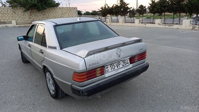 Mercedes 190 1992, 250,000 km - 2.0 л - Sumqayıt
