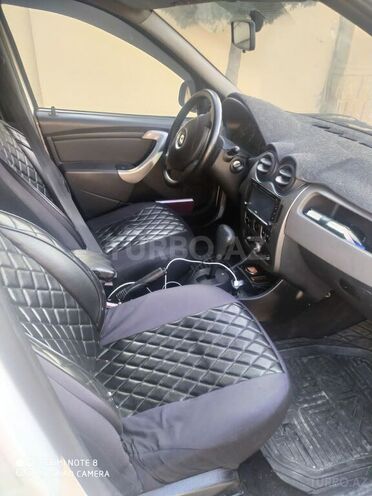 Renault Logan 2011, 196,000 km - 1.6 l - Bakı
