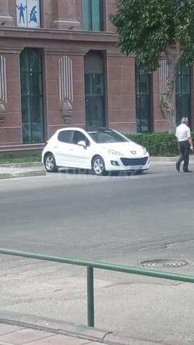 Peugeot 207 2012, 138,000 km - 1.6 л - Bakı