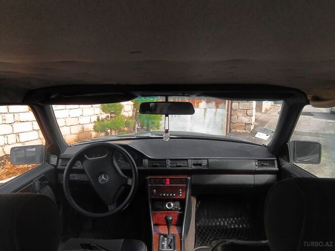 Mercedes E 200 1992, 362,000 km - 2.0 л - Bakı