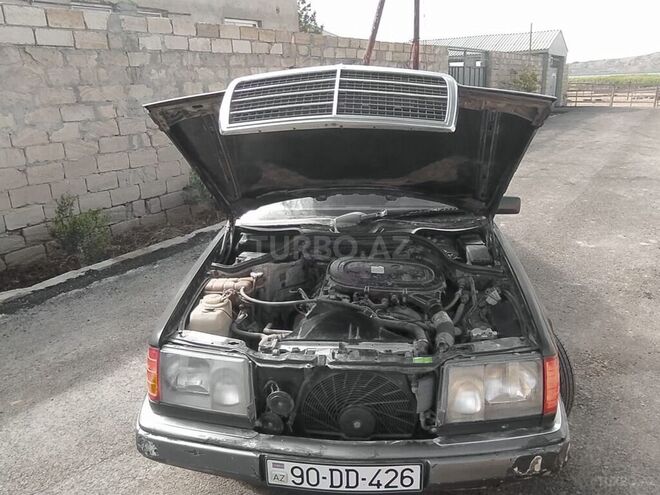 Mercedes E 200 1992, 362,000 km - 2.0 л - Bakı