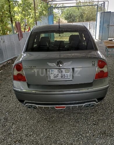 Volkswagen Passat 2003, 266,000 km - 1.8 l - Bakı