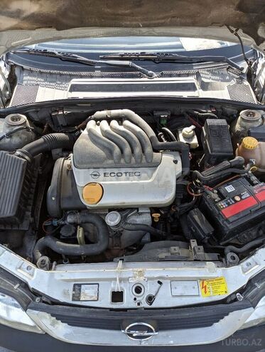 Opel Vectra 1996, 345,000 km - 1.6 l - Bakı