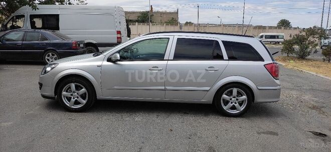Opel Antara 2006, 225,000 km - 1.4 l - Gəncə