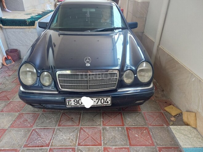 Mercedes E 230 1997, 222,031 km - 2.3 l - Bakı