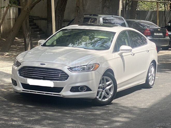 Ford Fusion 2015, 122,400 km - 1.5 л - Bakı
