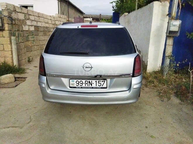 Opel Astra 2006, 285,000 km - 1.9 л - Bakı
