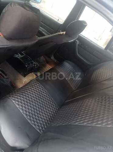 BMW 520 1992, 250,000 km - 2.0 l - Bakı