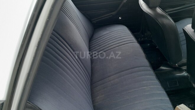 LADA (VAZ) 2106 1998, 15,500 km - 1.6 l - Tovuz