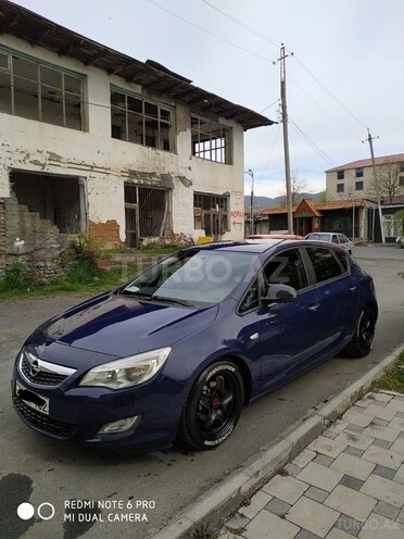 Opel Astra 2010, 152,231 km - 1.4 л - Bakı