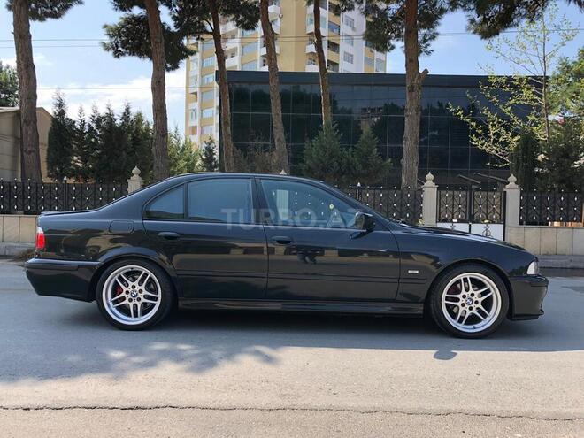 BMW 530 2001, 300,000 km - 3.0 l - Bakı
