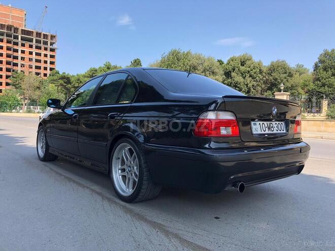 BMW 530 2001, 300,000 km - 3.0 l - Bakı