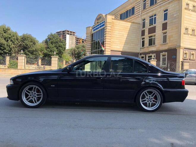 BMW 530 2001, 300,000 km - 3.0 l - Bakı