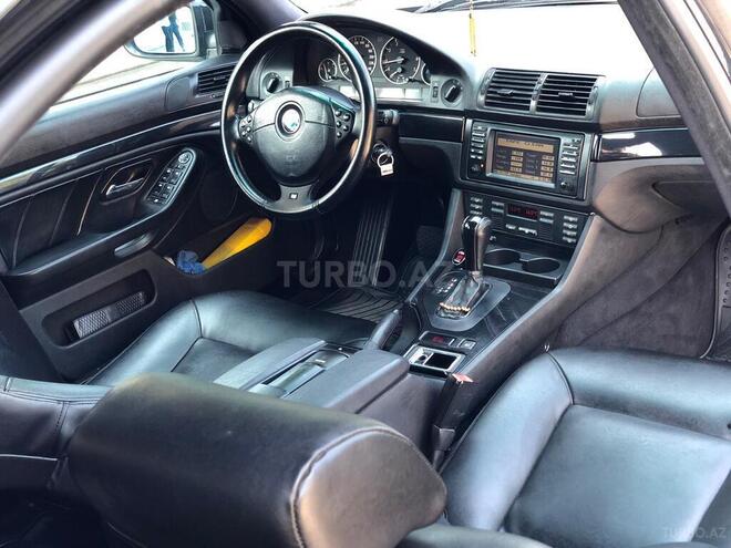 BMW 530 2001, 300,000 km - 3.0 l - Bakı