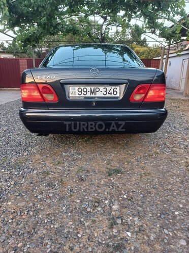 Mercedes E 240 1998, 185,000 km - 2.4 l - Masallı