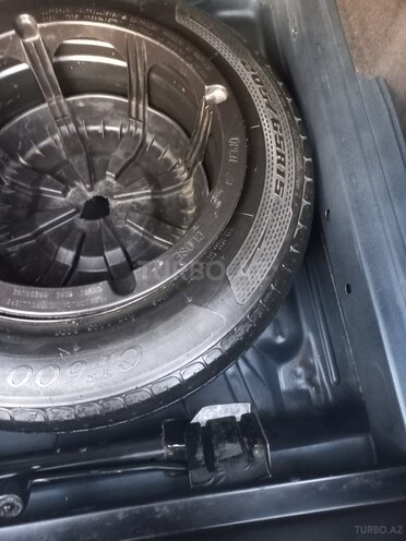 Mercedes E 240 1998, 185,000 km - 2.4 l - Masallı