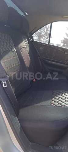 Mercedes E 220 1998, 358,000 km - 2.2 l - Bakı