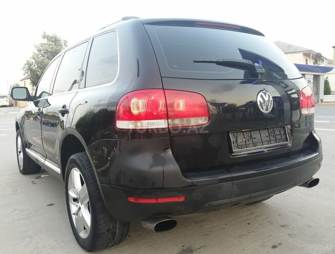 Volkswagen Touareg 2004, 247,589 km - 3.2 l - Xırdalan