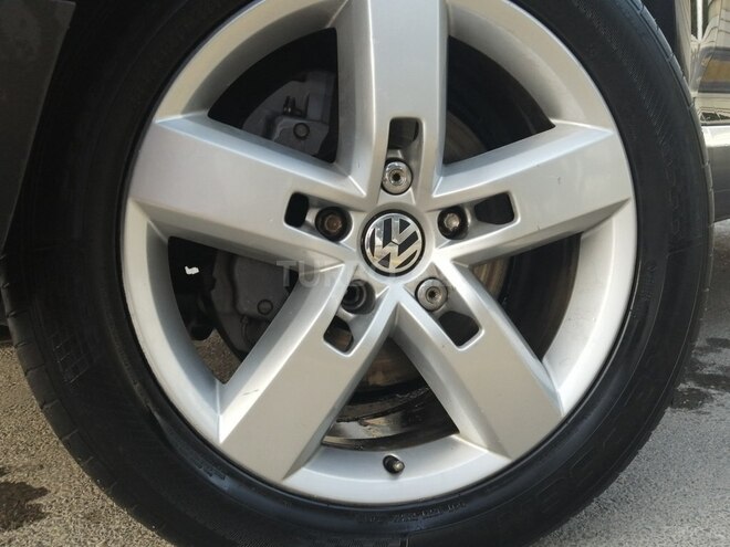 Volkswagen Touareg 2004, 247,589 km - 3.2 l - Xırdalan