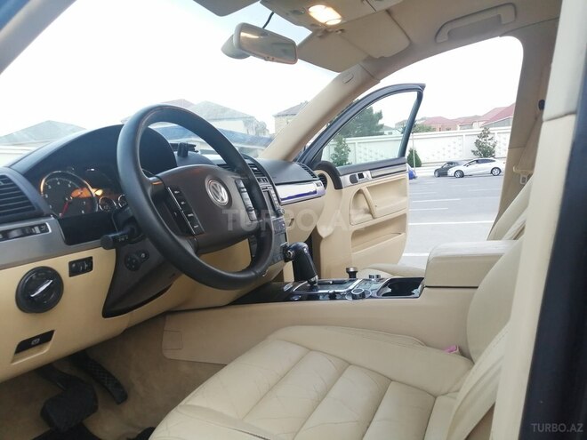 Volkswagen Touareg 2004, 247,589 km - 3.2 l - Xırdalan