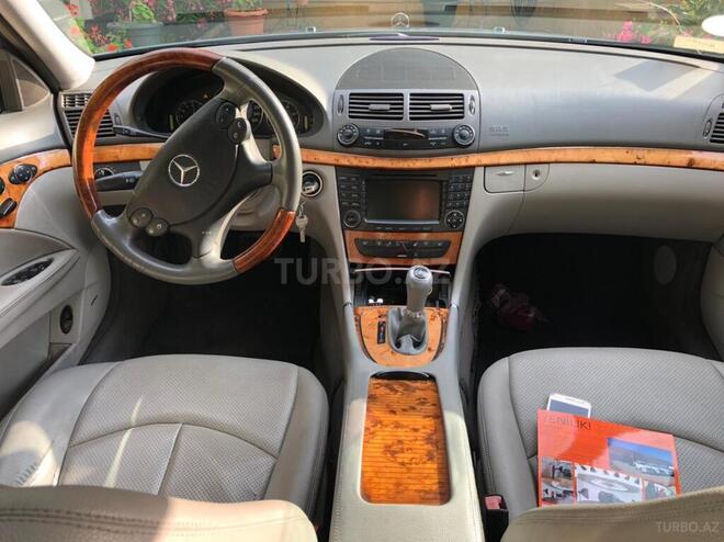 Mercedes E 350 2006, 290,000 km - 3.5 л - Bakı