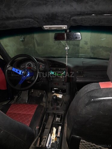 BMW 318 1997, 123,000 km - 1.8 l - Sabirabad