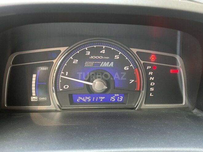 Honda Civic 2009, 243,927 km - 1.3 l - Bakı